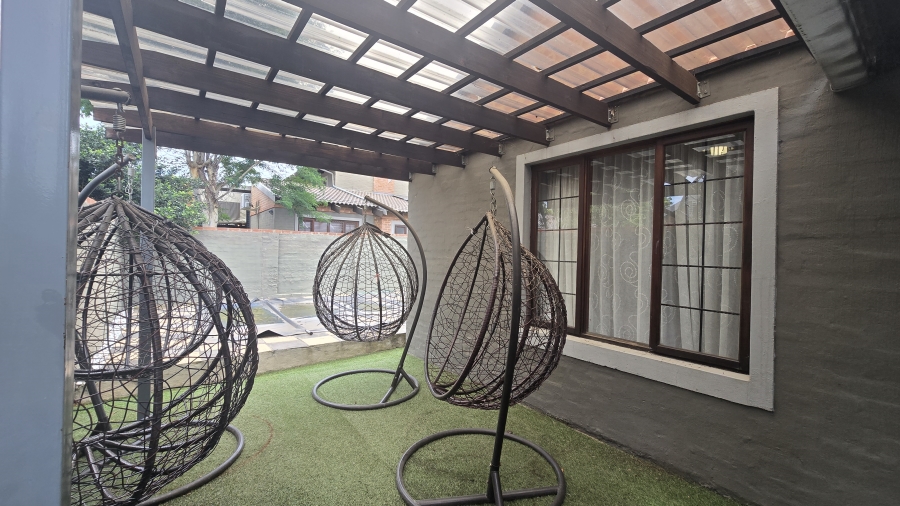 4 Bedroom Property for Sale in Waterval East North West